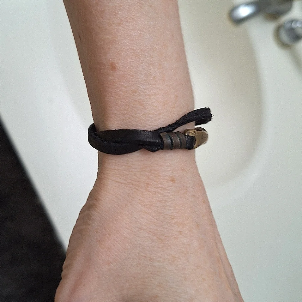 ARTEMAS QUIBBLE | Leather Bracelet